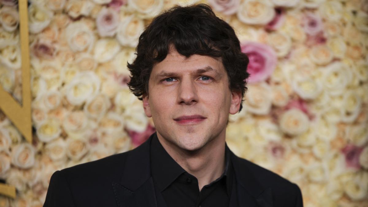 Jesse Eisenberg va donner un rein à un inconnu en décembre !