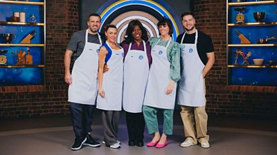 Célébrités en Cuisine 2025 – Découvrez les stars de la semaine 2 !