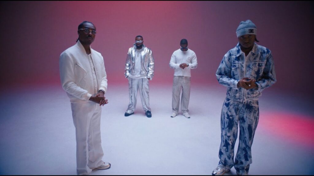 Découvrez GIMS x L2B : BLOQUÉ - Le Clip Officiel qui Va Vous Captiver !