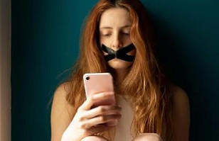 Des mots tabous qui peuvent faire bloquer votre compte sur les réseaux sociaux !