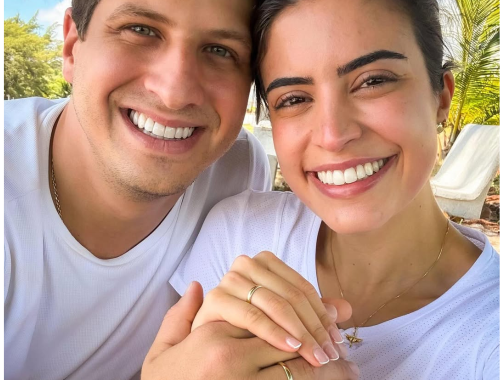 João Campos et Tabata Amaral : Annonce d'un engagement romantique sur les réseaux sociaux !
