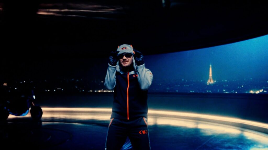 JuL - Nostalgique : Plongez dans le Clip Officiel 2025 !