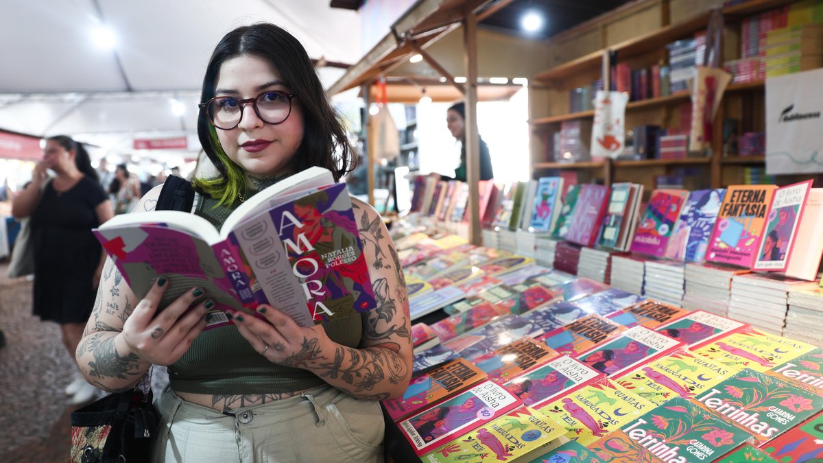 L’influence des créateurs littéraires et des réseaux sociaux sur la Foire du Livre de Porto Alegre