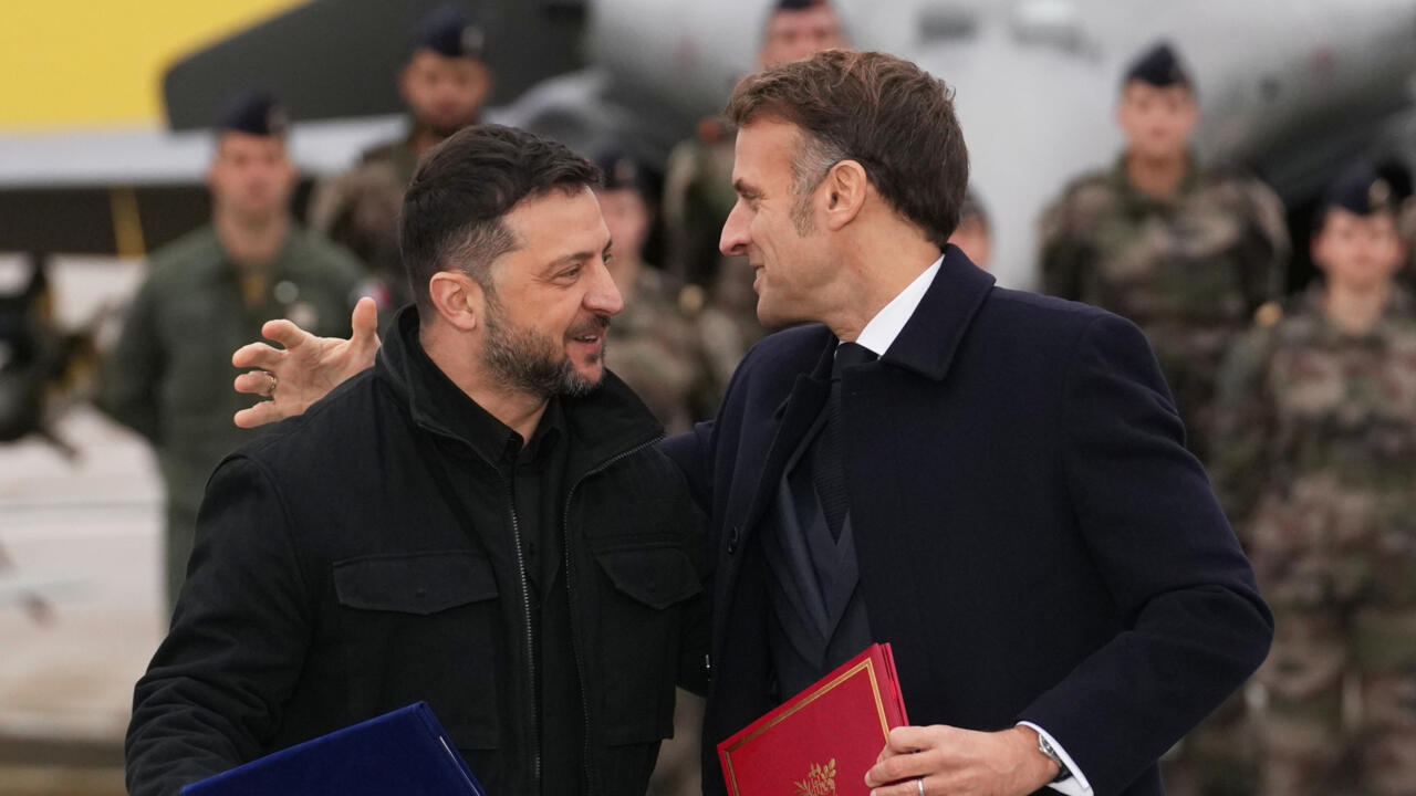 Macron et Zelensky scellent un accord pour 100 chasseurs Rafale en Ukraine
