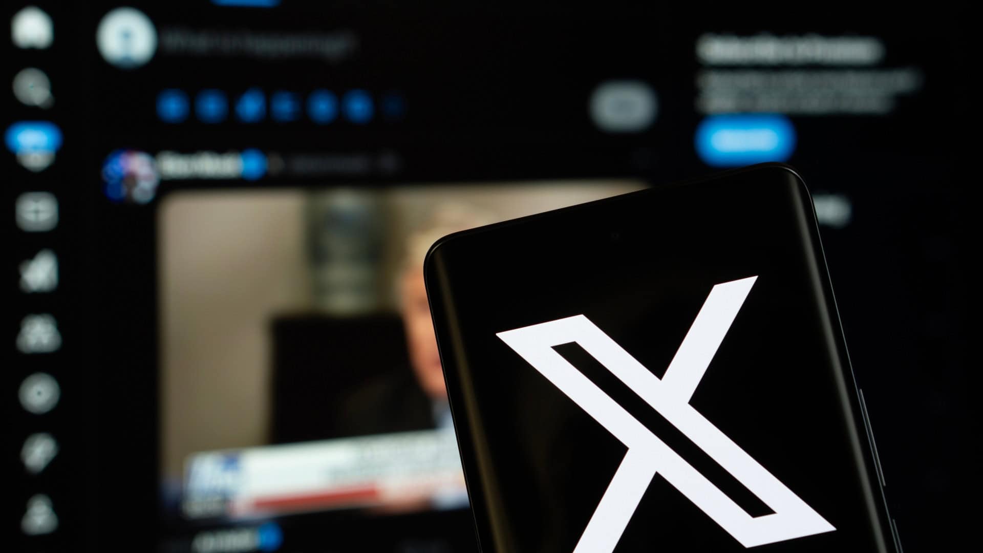 X rencontre une nouvelle panne mondiale