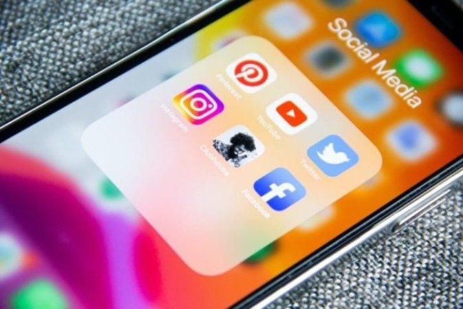 L'Australie interdit l'accès des enfants aux réseaux sociaux !