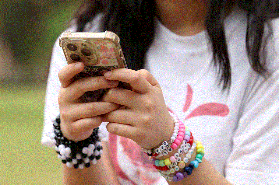 La première interdiction mondiale des réseaux sociaux pour les enfants entre en vigueur en Australie !