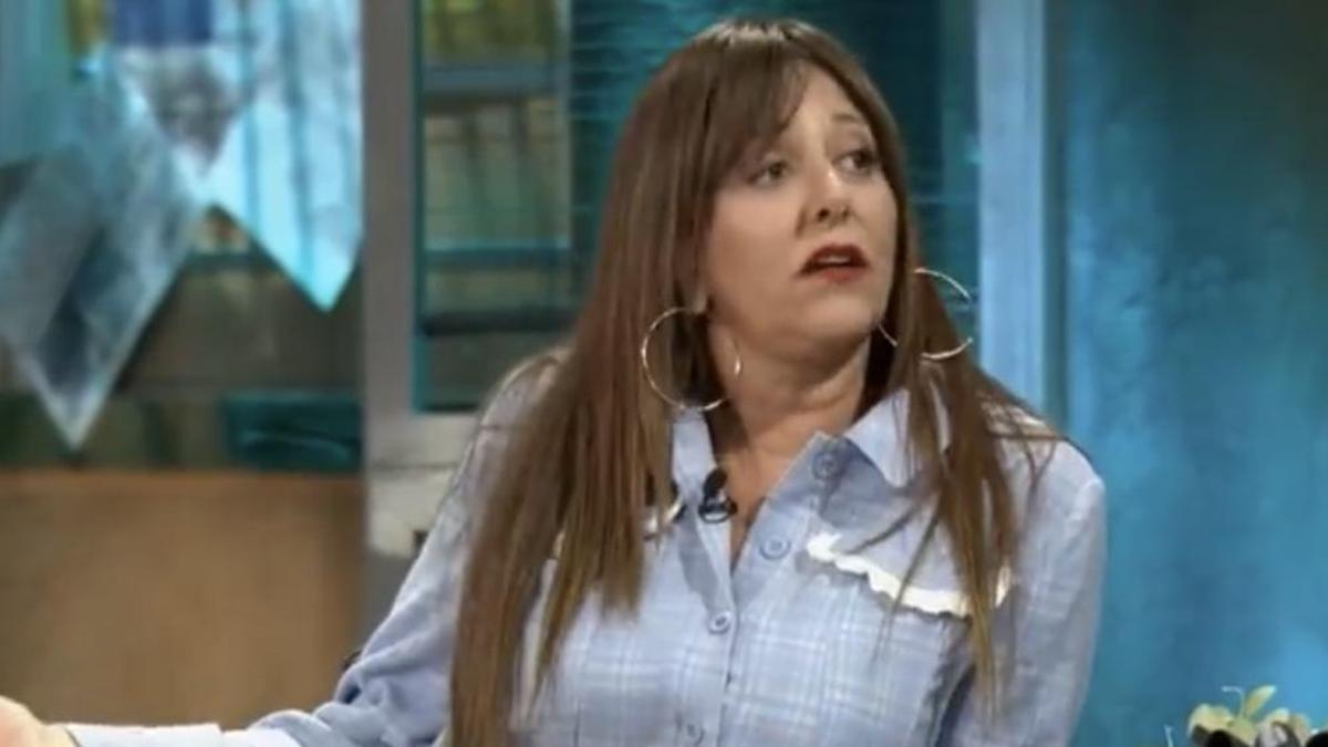 Découvrez Yolanda Ramos, la première à entrer dans le confessionnal de Rosalía à Barcelone !
