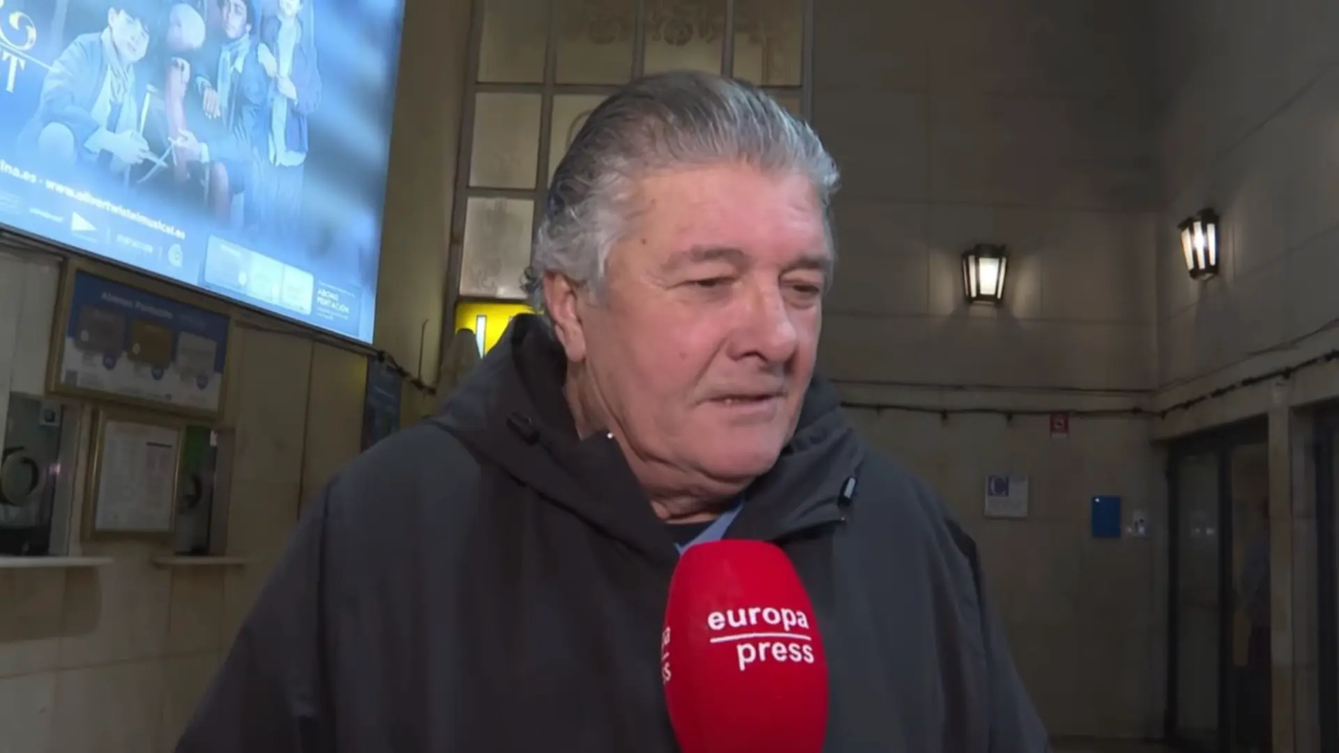 Francisco, le chanteur, convoqué par la Guardia Civil pour un procès de pension impayée !