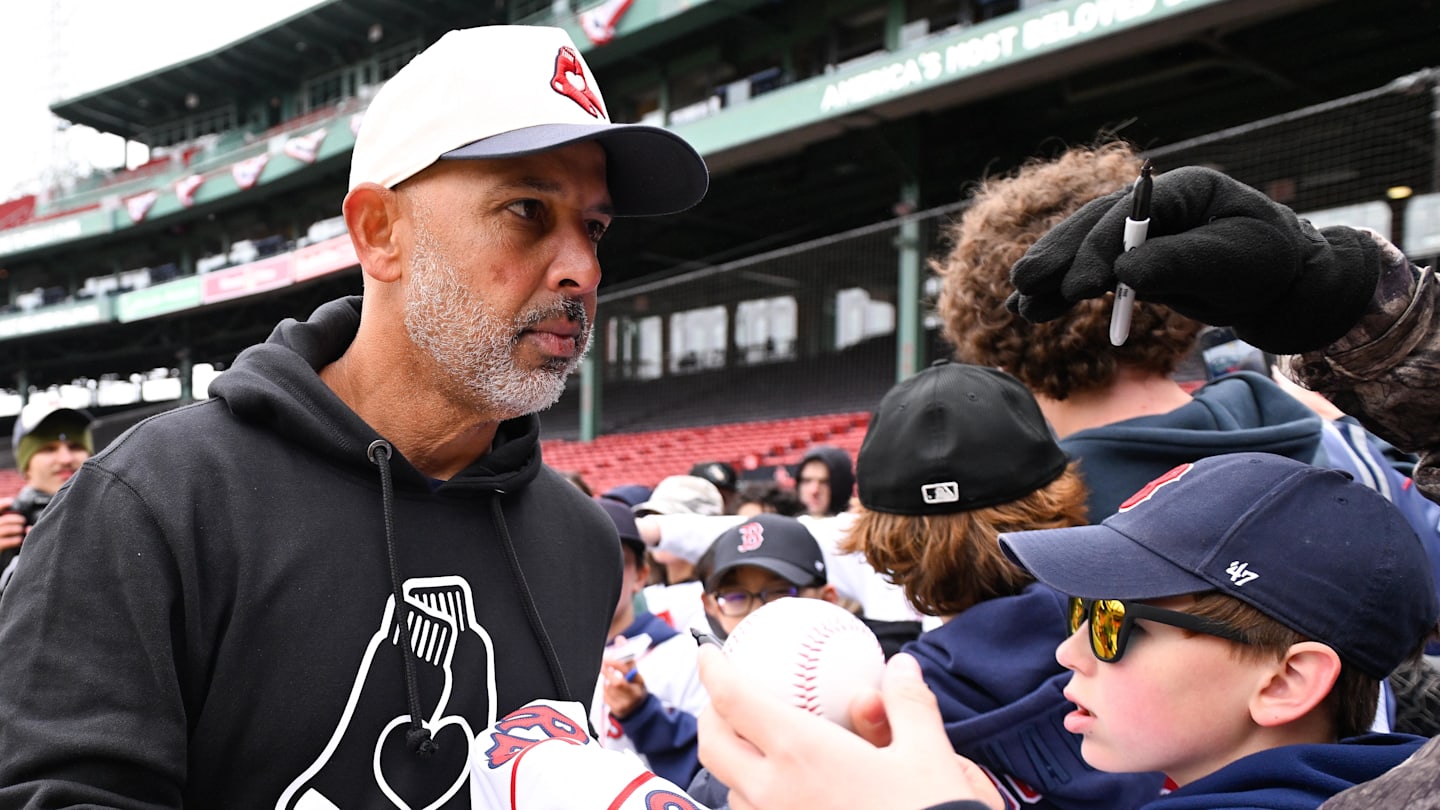 Le message percutant d’Alex Cora après son licenciement par les Red Sox de Boston