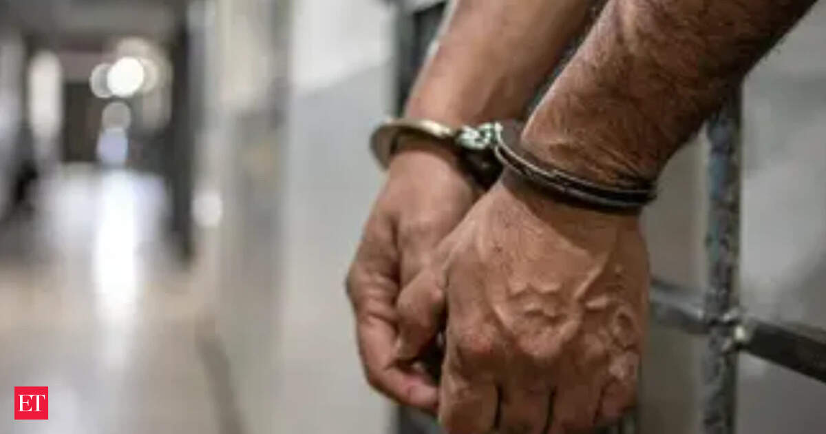 Un réseau pakistanais s’étend en Inde grâce aux réseaux sociaux, deux hommes arrêtés le confirment à la police de l’Uttar Pradesh