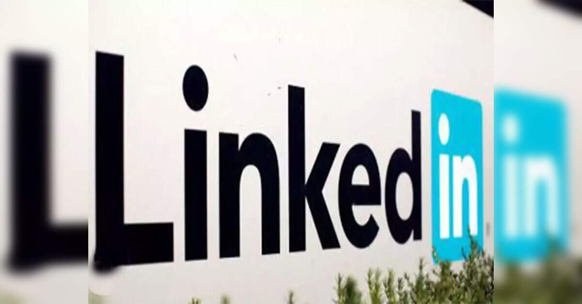 Les agents de recrutement IA de LinkedIn prêts à générer 450 millions de dollars de revenus annuels !